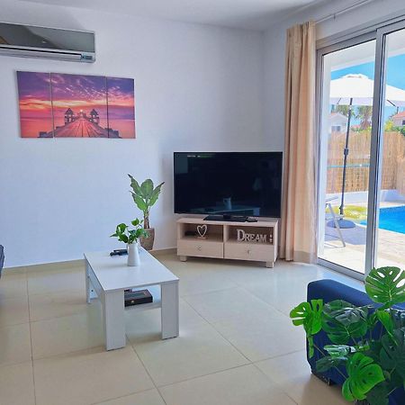 3 Bedroom Coral Bay Beach Seaview Villa II Private Pool ภายนอก รูปภาพ